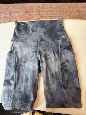 lululemon athletica Black diamond dye  High-Rise Align Bike Shorts